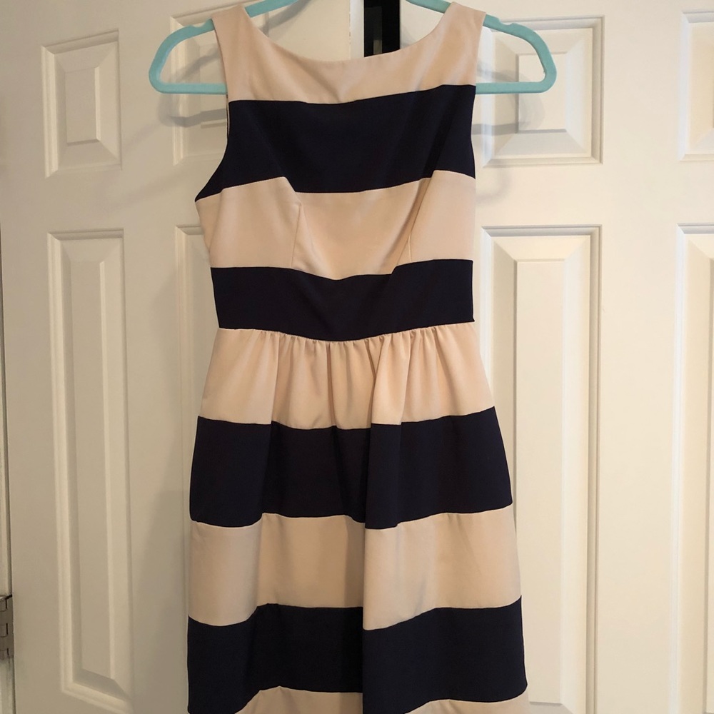 🌟CLEARANCE🌟 Striped dress